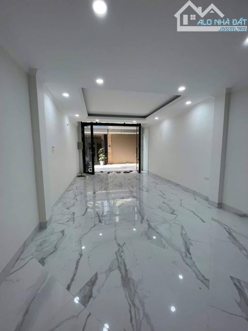 Bán nhà Giáp Nhị, Thịnh liệt, Kinh Doanh, Hoàng Mai,  Thang Máy, 45m2 x 6 tầng. - 1