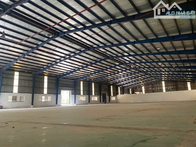 Cho thuê 3 kho xưởng tại KCN Tân Tạo,Bình Tân,dt:2100m2-5500m2-10000m2 - 1