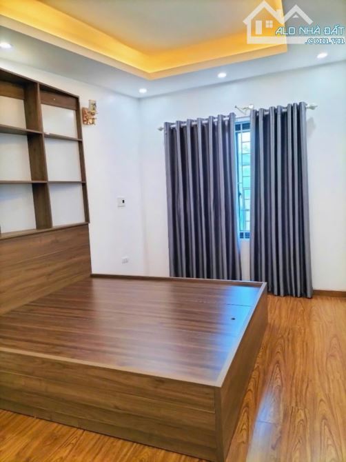 Bán nhà Tây Tựu view Đại Học Công Nghiệp, 7 chỗ đỗ cổng 36m, 5 tầng, 6 ngủ chỉ 5 tỷ 350tr - 1