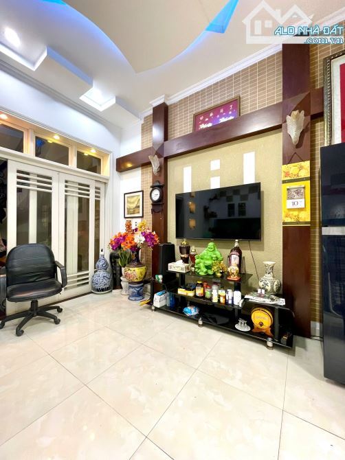 BÁN NHÀ 4 MT TẦNG ĐƯỜNG NGUYỄN HOÀNG-NGANG 6M NỞ HẬU 8M - SÁT NGUYỄN VĂN LINH- GIÁ 14,5 TỶ - 1