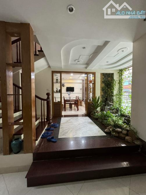 [BÁN GẤP] Biệt thự KĐT Yên Hòa -Trần Kim Xuyến. 154m, MT10m, 4T. NT tiền tỉ. giá 64 tỷ - 1