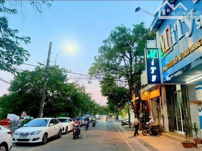 BÁN NHÀ 2 MẶT TIỀN VIP NHẤT PHỐ #PHAN CHU TRINH VIEW SÔNG, CHỢ BẾN NGỰ, DT 200m2. 💥 - 1