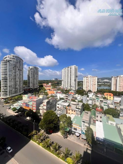 👌👌👌675 m² góc 3 mặt tiền KĐT CHÍ LINH.  Giá 65 tỷ - 3
