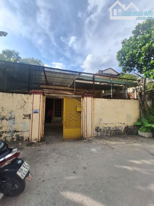 HXH 200m2 Ngang 10m, Trường Thọ, Thủ Đức, Chỉ Hơn 30 triệu/m2 - 2