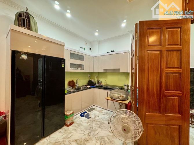 Nhà phố Kim ngưu ,hai bà trưng 37m / 5 tầng / 8,4 tỷ - 2