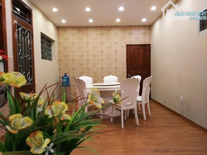 Bán nhà biệt thự mặt tiền Ngô Thế Vinh, chỉ cần xách vali vào ở, giá có thương lượng - 2