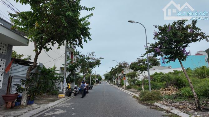 Bán đất Tái Định Cư Hòn Rớ 2 - Nha Trang 100m2 gần sông - 2