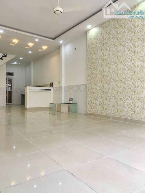 BÁN NHÀ ĐẸP TÂN HƯNG QUẬN 7 - 82M² - CHỈ 6.5 TỶ, DỌN VÀO Ở NGAY - 2