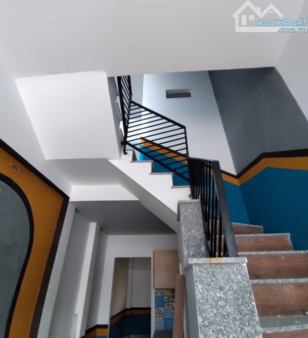 có 9**tr Mua nhà 3PN 90m2 Hà Huy Giáp ngay Metro số 4 - 2