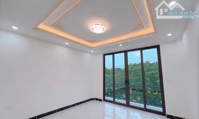 RẺ NHẤT ! - RỘNG NHẤT - Bán nhà DT 46M2 - GIÁ 3tỷ360- ngay gần QL6 - Giang Lẻ , Biên Giang - 3