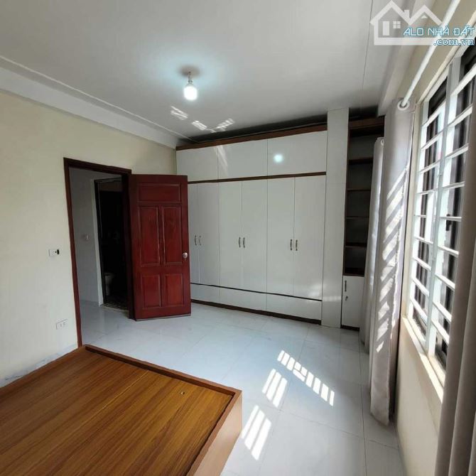 Nhà đẹp Yên Nghĩa, Hà Đông - LÔ GÓC, Ô TÔ ĐỖ CỬA, FULL NỘI THẤT - 30m x 4T - Chỉ 3.9 tỷ - 3