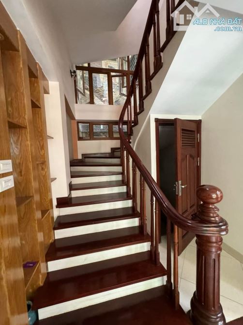 [BÁN GẤP] Biệt thự KĐT Yên Hòa -Trần Kim Xuyến. 154m, MT10m, 4T. NT tiền tỉ. giá 64 tỷ - 3
