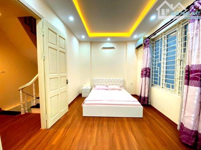 🔥 BÁN NHÀ RIÊNG TẠI CẦU GIẤY, GIÁ SIÊU HỜI 7,05 TỶ, 30M2, 5T, 5MT - 4