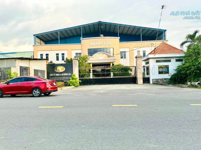 BÁN GẤP 200 M2 -GIÁ TRỊ 740 TRIỆU - MẶT TIỀN NGUYỄN VĂN KHẠ- NHUẬN ĐỨC - CỦ CHI - 4