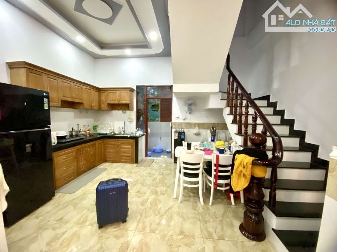 NHÀ 4 TẦNG MỚI ĐẸP - Ở NGAY 57m2 - HXH THÔNG KẾ HIỆP THÀNH CITY ,CHO THUÊ 8Tr/Th 4 TỶ Hơn - 6