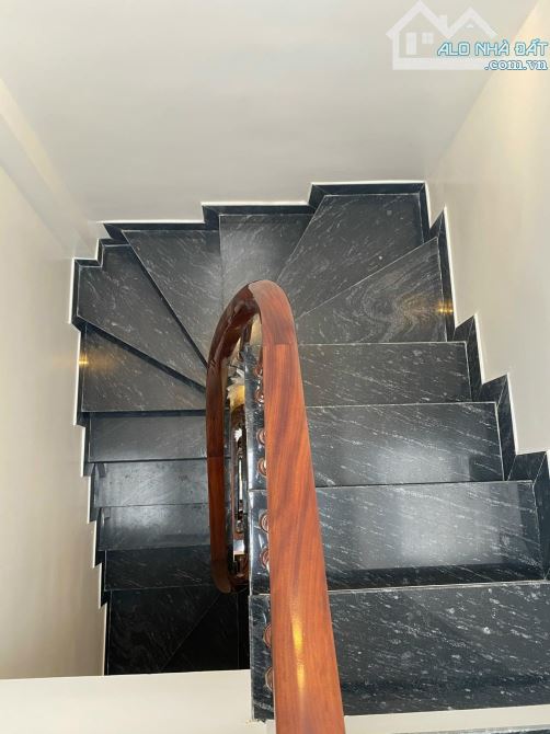BÁN NHÀ VŨ TÔNG PHAN, DT 40M x 6 TẦNG, MT 3.8M, NHỈNH 9 TỶ, VỊ TRÍ SIÊU ĐẸP - 6