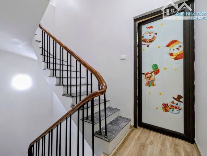 BÁN NHÀ PHÚC LAI - ĐỐNG ĐA, DT 43M x 4 TẦNG, MT 4M, NHỈNH 15 TỶ, GARA Ô TÔ, VỊ TRÍ SIÊU ĐẸ - 6