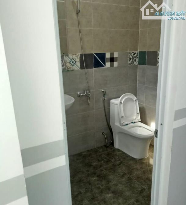 có 9**tr Mua nhà 3PN 90m2 Hà Huy Giáp ngay Metro số 4 - 8