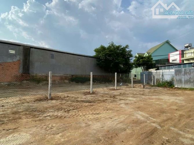 Bán đất mặt tiền đường Hà Huy Tập 224m2 , trung tâm Liên Nghĩa, đường oto khu bàn cờ