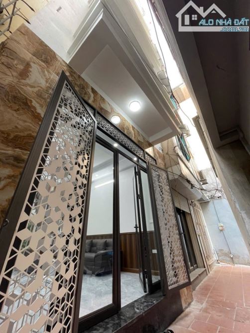 BÁN NHÀ TRƯƠNG ĐỊNH CỰC HIẾM, DT 38M x 5 TẦNG, NHỈNH 6 TỶ, ĐẦY ĐỦ TIỆN ÍCH, VỊ TRÍ ĐẸP