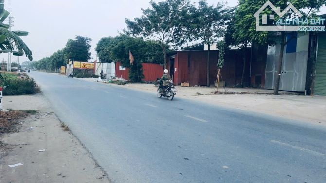 Cho thuê 1,400m2 kho tại Sài Sơn, Quốc Oai, HN