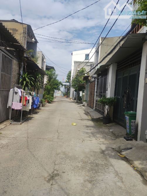 Nhà trệt, 2 lầu, 4.2x28m, Hẻm xe hơi đường Huỳnh Thị Hai, giá  5.25 BL - 10