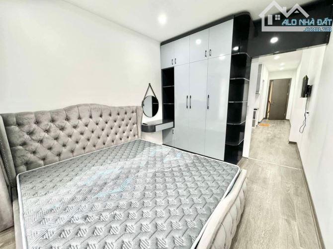 Bán 18 Phòng CHDV Lạc Long Quân 70m2*7 Tầng, Dòng tiền 100 Triệu, Ô tô vào nhà, TM, PCCC - 1