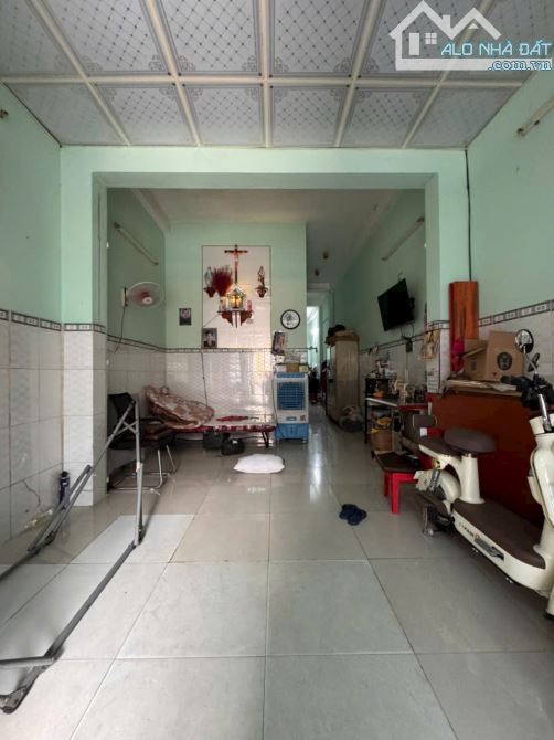 Nhà To giá rẻ Bán Gấp HXT Thông 7m đường chiến lược P BTDA Bình Tân 4mx19m 2 tầng 4.75 Tỷ - 1