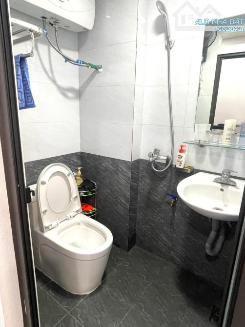 Dân xây phố NAM TỪ LIÊM- TẠI CẦU DIỄN  - 36m2 x 3mt - Ô TÔ - SỔ VUÔNG A4 - CHỈ 5 TỶ 5