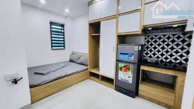Bán gấp CCMN Mễ Trì Thượng, lô 2 thoáng vĩnh viễn, 70m2, 7 tầng, 18 phòng, pccc, 80tr/ th - 2