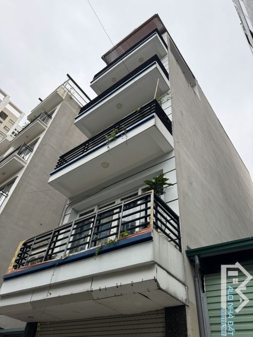 CỰC HIẾM NHÀ 5T KHU PHÂN LÔ QUÂN ĐỘI PHỐ LẠC LONG QUÂN TÂY HỒ 2 THOÁNG 60M2 MT 4M 19 TỶ - 2