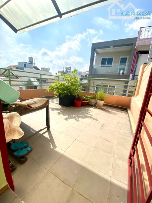 NHÀ MỚI ĐẸP - ĐẤT THÁNH - 60m2 - MT 4M - HẺM XE HƠI - NHỈNH 10 TỶ - 2