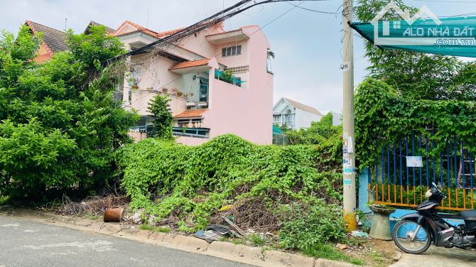 Bán đất đường 47 Nguyễn Duy Trinh kdc 10 mẫu Quận 2 cũ gần chợ (200m2) 100 tr/m2 - 2