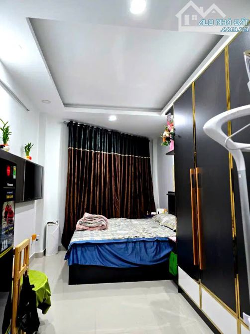Bán Nhà 4 tầng ,lô góc – Hẻm ô tô thông thoáng, Tô Hiến Thành, P13, Q10 – Giá tốt khu vực - 2