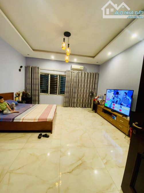 Bán nhà mặt phố Nguyến Như Đổ, Đống Đa, tiện kinh doanh 7 tầng 53m2 mt 5.5m giá 36.9 tỷ - 3