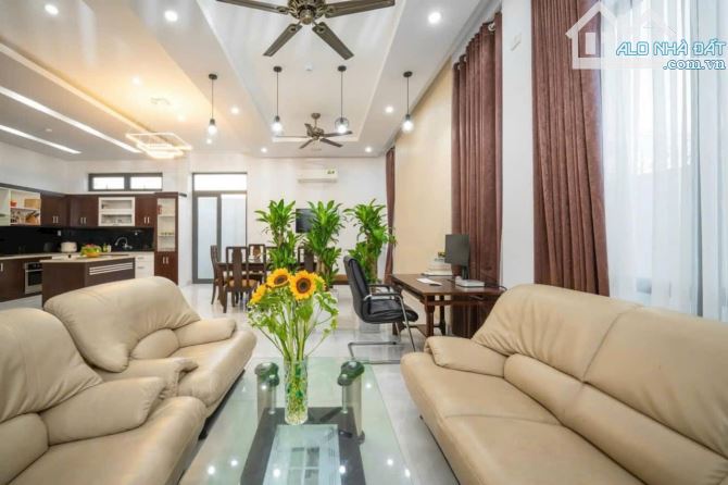 Bán Villa Biển Nguyễn Tất Thành, Gần Mikazki Resort Nhật Bản - 3