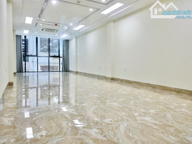 CHO THUÊ văn phòng cực đẹp 60m2, giá rẻ nhất tại phố Giảng Võ - Đống Đa - 3