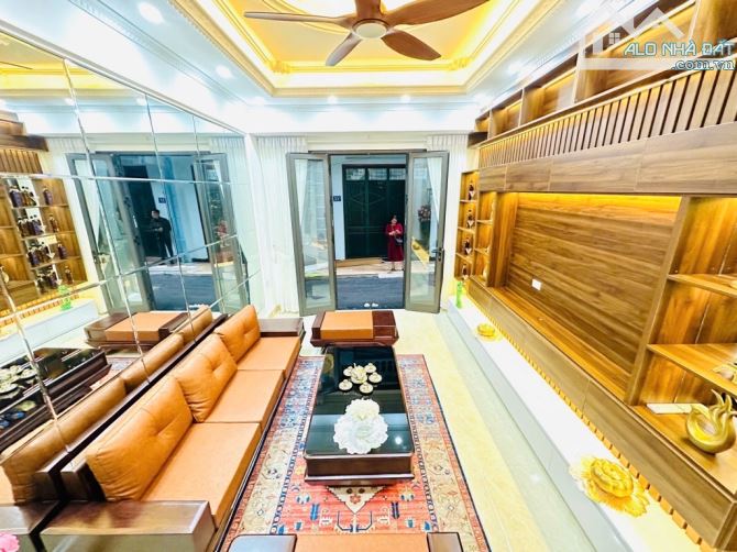 Siêu phẩm Thịnh Quang, full nội thất, ngõ rộng, không quy hoạch, chào 8 tỷ 5 - 4