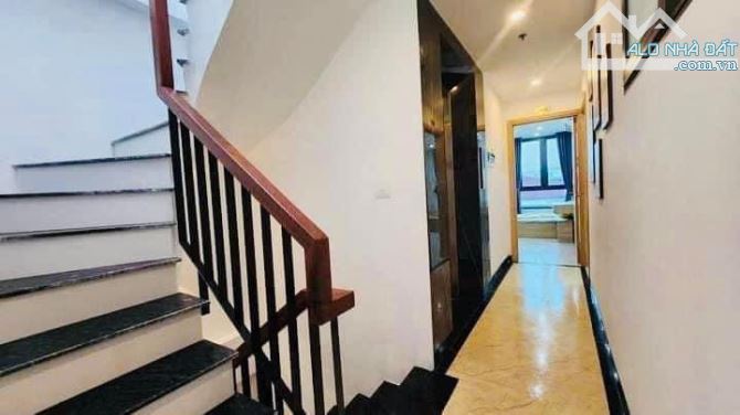 Bán gấp CCMN Mễ Trì Thượng, lô 2 thoáng vĩnh viễn, 70m2, 7 tầng, 18 phòng, pccc, 80tr/ th - 4