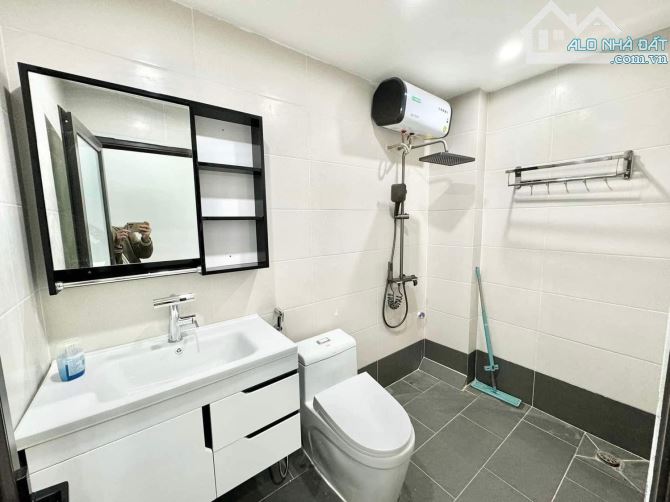 Bán 18 Phòng CHDV Lạc Long Quân 70m2*7 Tầng, Dòng tiền 100 Triệu, Ô tô vào nhà, TM, PCCC - 4