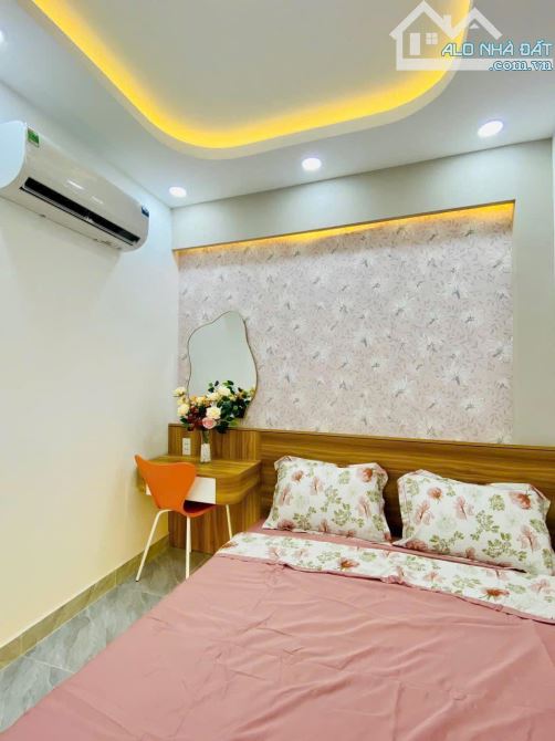 Nhà hẻm kinh doanh siêu đỉnh Nguyễn Văn Công, Gò Vấp. 72m2/ 4 Tỷ 237, sát sân bay. SHR - 5