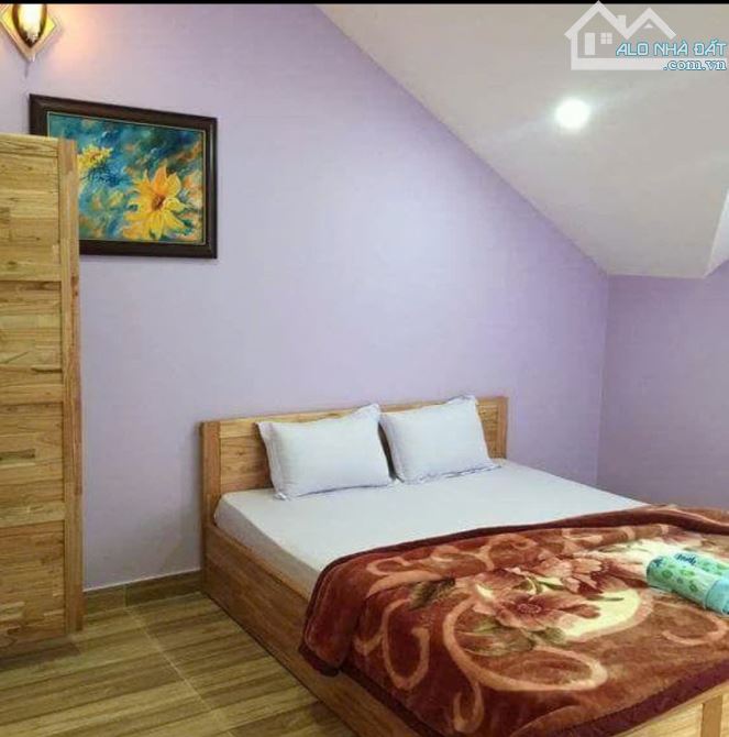 HOMESTAY 3 TẦNG, CÁCH CHỢ ĐÀ LẠT 900M, CÓ 9 PHÒNG, 90M2 NGANG 6,5M ĐÃ HOÀN CÔNG GIÁ 7.5 TỶ - 5