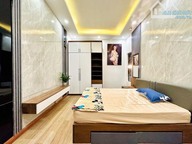 BÁN NHÀ ĐẸP KIM NGƯU 25M - 4 TẦNG - NHÀ ĐẸP Ở NGAY - 5