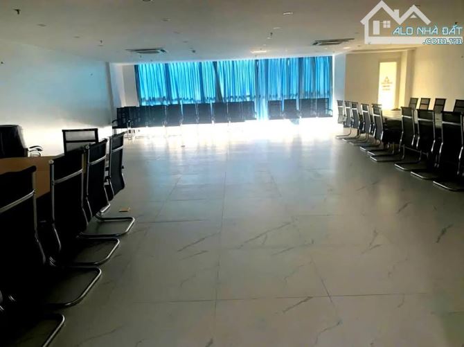 MẶT PHỐ PHẠM VĂN ĐỒNG NGAY NGÃ TƯ HOÀNG QUỐC VIỆT - CHUẨN PHÁP LÝ – TÒA VĂN PHÒNG VIP. - 6