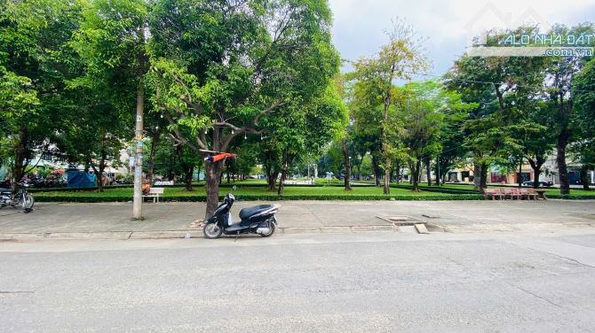 Bán đất đường 47 Nguyễn Duy Trinh kdc 10 mẫu Quận 2 cũ gần chợ (200m2) 100 tr/m2 - 8