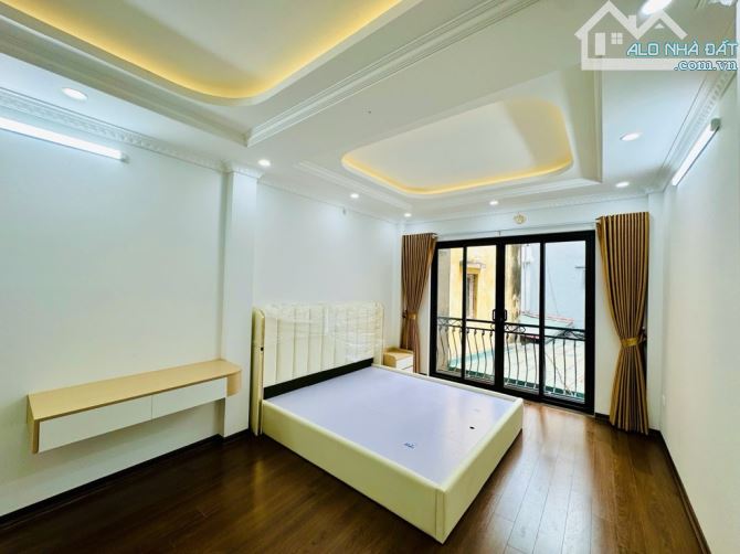 Dương Văn Bé cạnh Times city nhà đẹp long lanh 3pn 33m2 nội thất nhập khẩu - 9