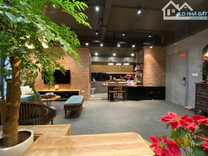 Bán chung cư Pandora 53 Triều Khúc, nội thất cực đẹp, thoáng mát, 79m2; 2PN; 2WC