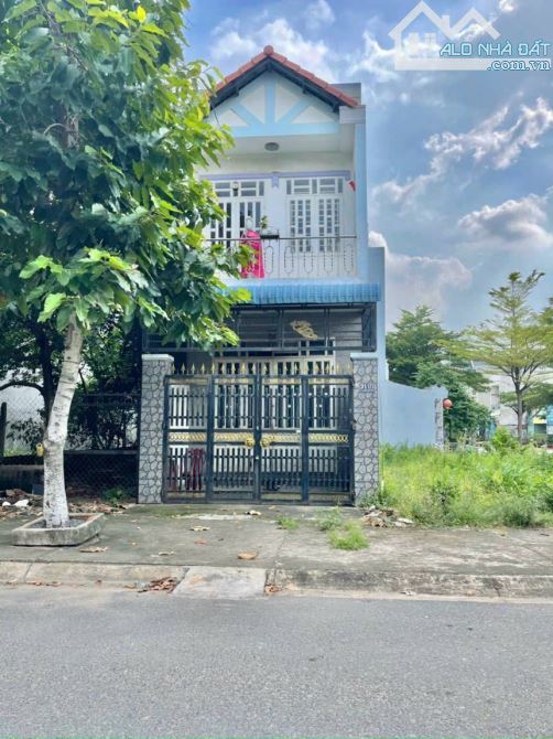 Bán đất biệt thự đường Châu Văn Lồng, phường Long Bình Tân, sổ hồng thổ cư 100%