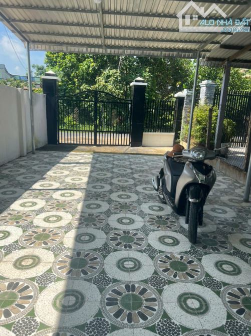 Nhà cấp 4 cạnh Khu công nghiệp Trảng Bàng, 213m2 full thổ, Sổ riêng, 1 tỷ 790