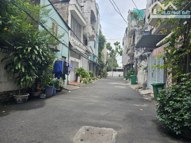 Hẻm xe tải Bình Thạnh- 4 tầng - 4*16 vuông - hoàn công - dân trí nhỉnh 8 tỷ - 1